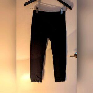 Black Capri Style Tights - Womens Medium